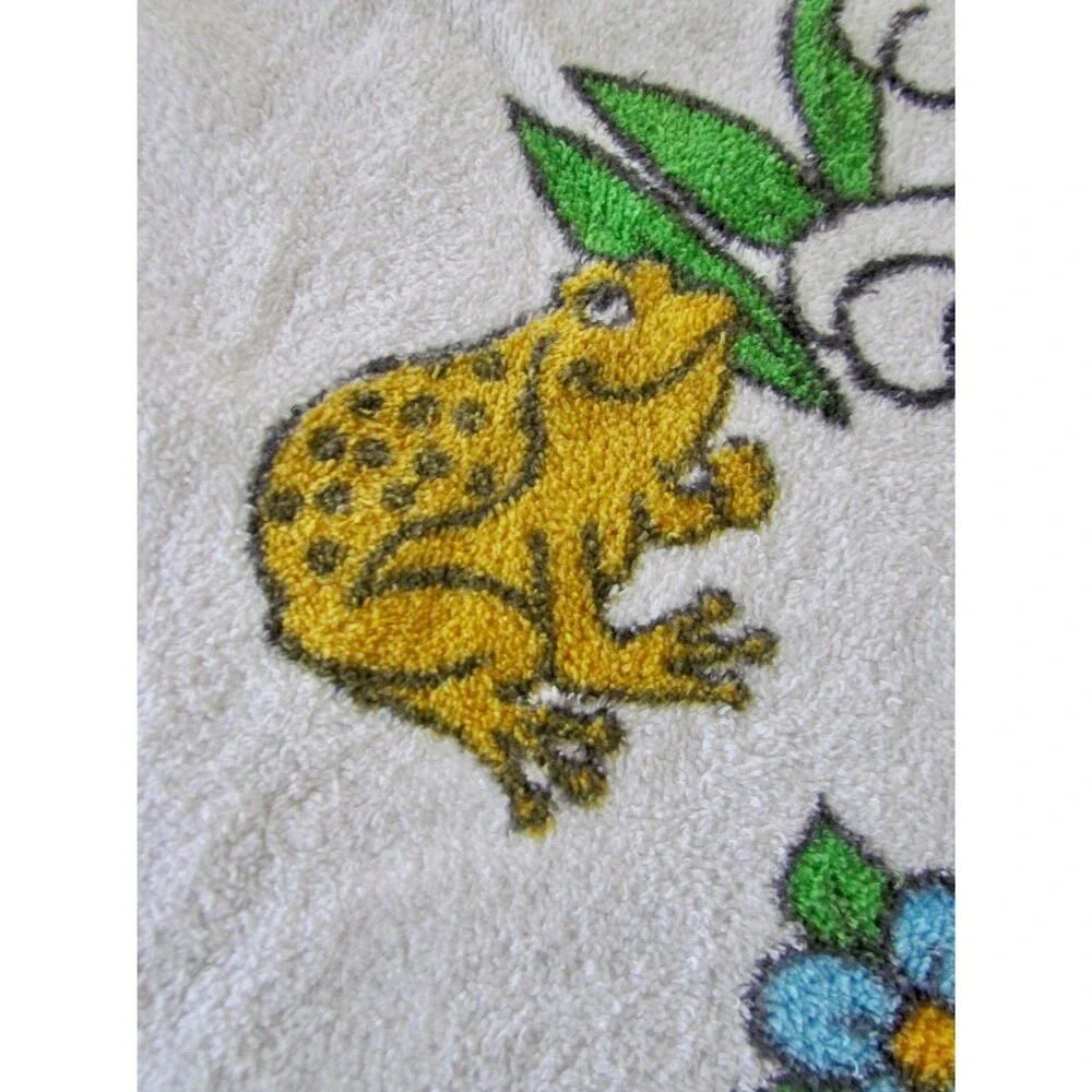 Vintage 1970s Cannon Bath Towel Monticello Tiger Frog Turtle Fringed